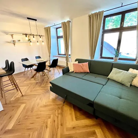 Apartment Elen Nove Mesto nad Metuji